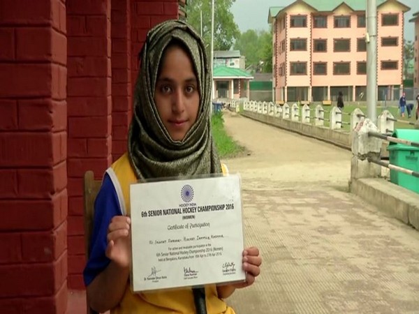 Kashmiri hockey player Inayat Farooq (Photo/ANI)