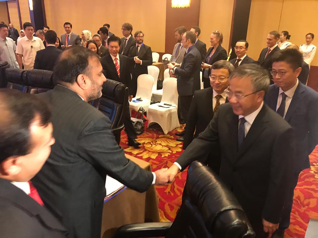 Commerce Secretary Dr Anup Wadhawan greeting Vice Premier Hu Chunhua during the RCEP meeting in Beijing on Aug 3