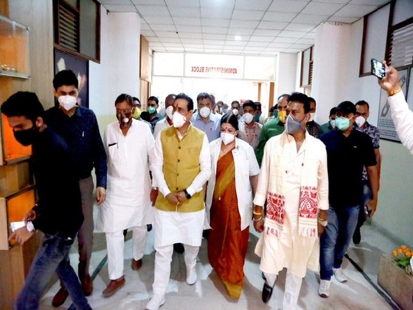 Madhya Pradesh Health Minister Narottam Mishra inspecting the hospital in Indore.