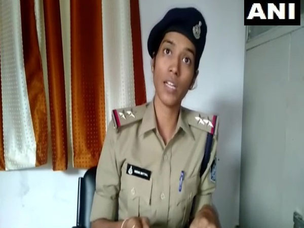 Sub-Inspector,Nidhi Mittal talking to ANI in Indore on Sunday 