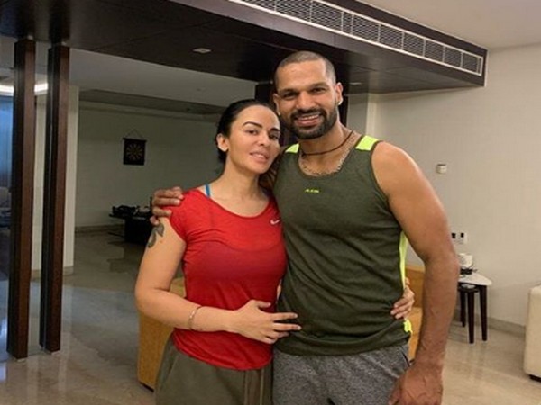 Aesha Dhawan with Indian cricketer Shikhar Dhawan (Image: Shikhar Dhawan's Instagram) 
