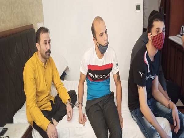 Police arrested the four accused involved in robbery. Photo/ANI