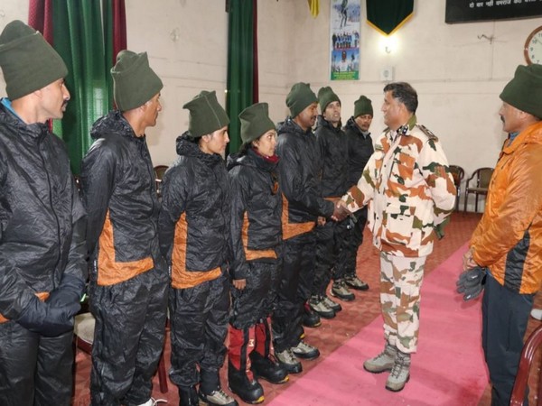 U'khand: CAPF mountaineering Expedition 2020 pre-training begins in Auli. Photo/ANI