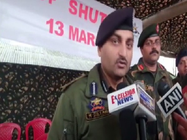 DIG North Kashmir Suleman Choudhary speaking to media persons on Friday. Photo/ANI