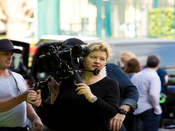 Mandy Walker (Image Source: Twitter)