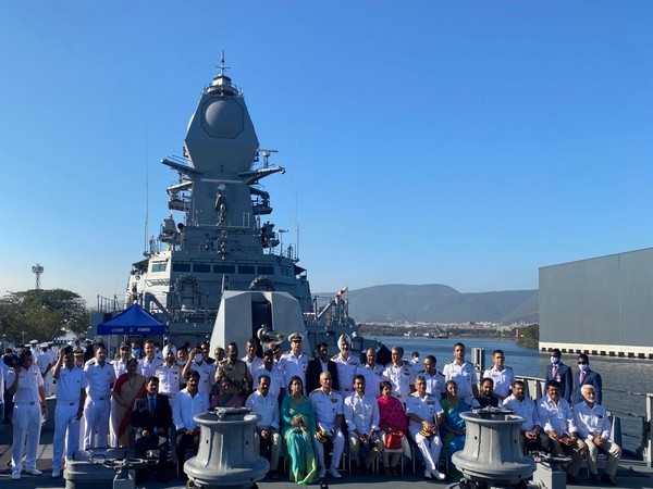 CM Jagan Mohan Reddy with Indian Navy officials in Visakhapatnam. (ANI/photo)