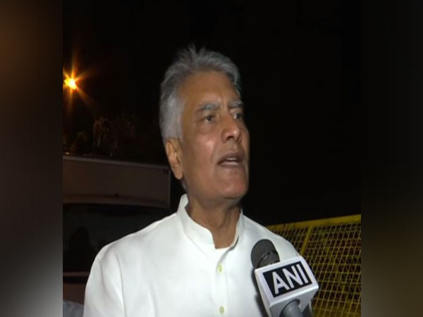 PPCC chief Sunil Jakhar talking to ANI in new Delhi on Friday.