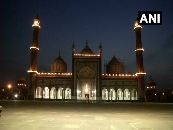Delhi's Jama Masjid decorated beautifully and illuminated with golden and white lights on Friday night. Photo/ANI