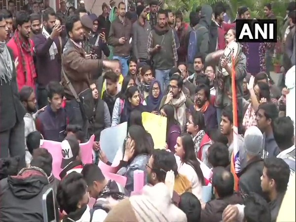    Students protesting outside the office of Jamia Millia Islamia Vice Chancellor Najma Akhtar here on Sunday.
