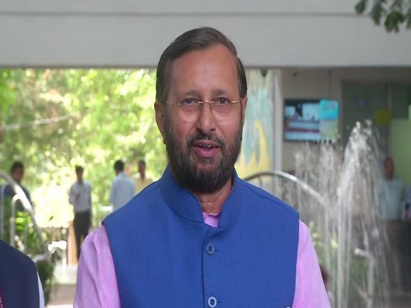 Prakash Javadekar appeals to everyone to grow a sapling on this World Environment Day 