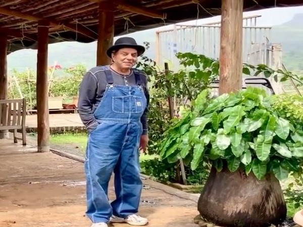 Dharmendra Deol at his farm (Image courtesy: Instagram)