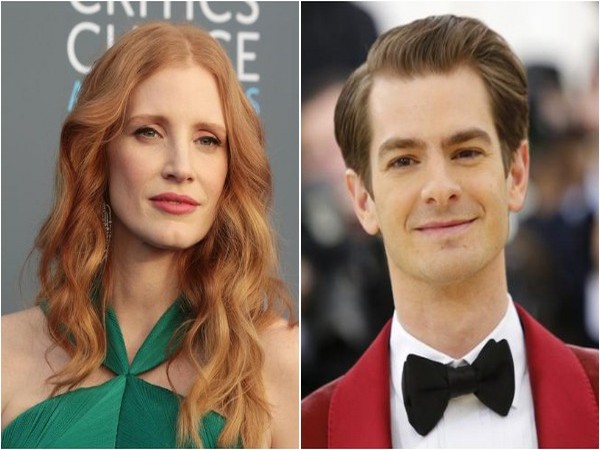 Jessica Chastain and Andrew Garfield