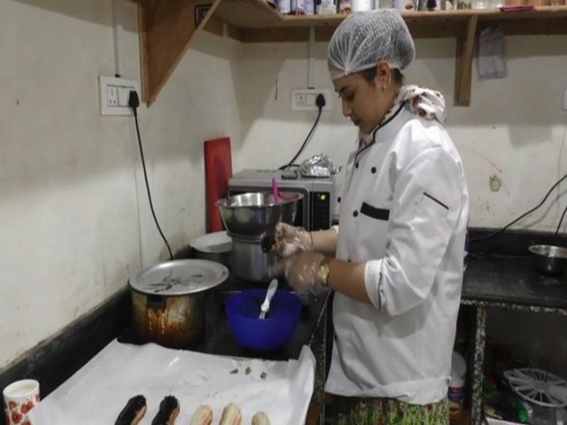 Yasmeena works as a head chef at a Baramulla restaurant. (Photo/ANI)
