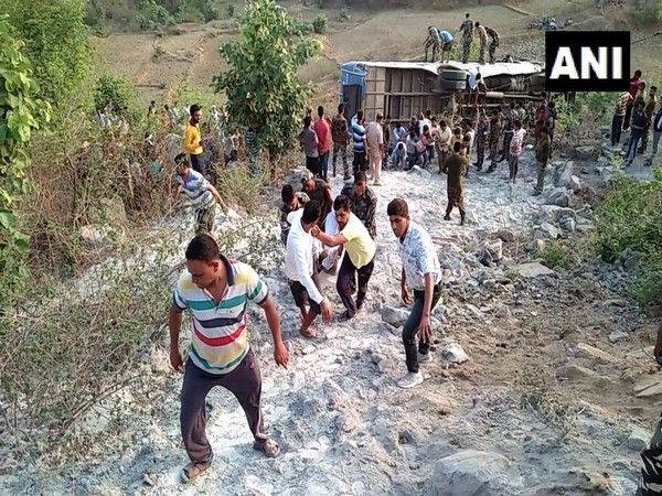 rescue operation underway after buss fell in gorge in Garhwa district of Jharkhand on Tuesday (photo/ANI)