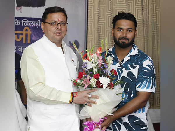 CM Pushkar Singh Dhami and Rishabh Pant. (Photo- Uttarakhand CMO)