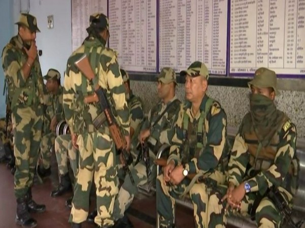  BSF deployed at Bahadurgarh Railway Station (Photo/ANI)