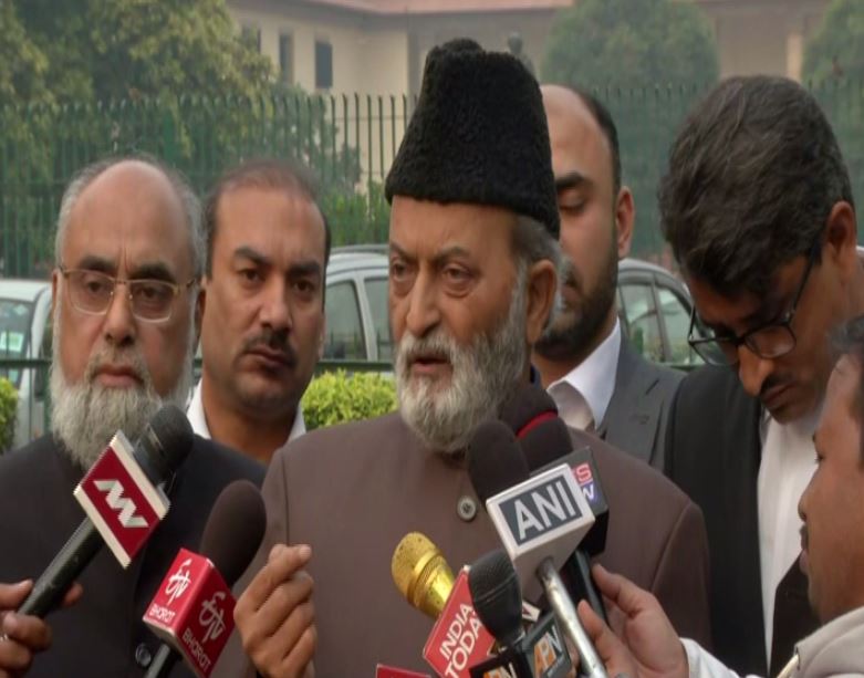 AIMPLB member Zafaryab Jilani speaking to media on Friday. Photo/ANI