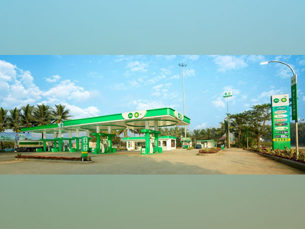 Jio-bp mobility station in Navi Mumbai (File Photo/ANI)