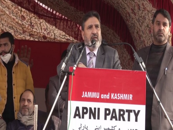 Jammu Kashmir Apni Party (JKAP) President Altaf Bukhari speaking at a rally in Srinagar on Tuesday. 