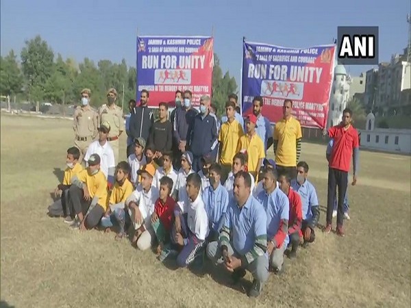 Police organise 'Run for Unity' and  other sports activities in Rajouri 