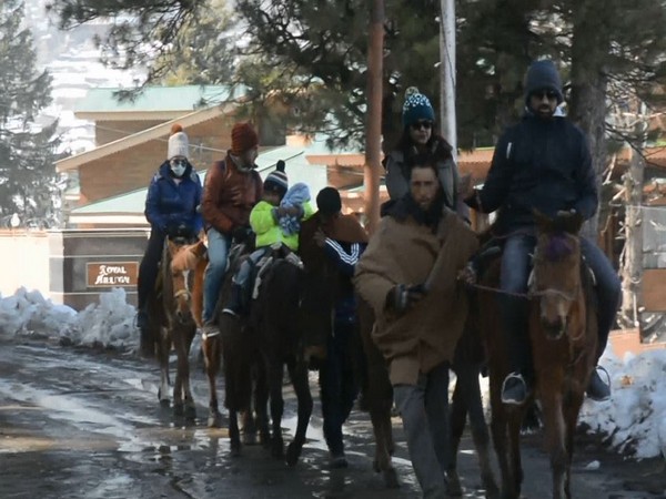 Visual of tourists enjoying in Pahalgam (Photo/ANI)