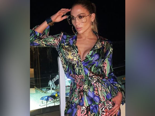 Jennifer Lopez (Image courtesy: Instagram)