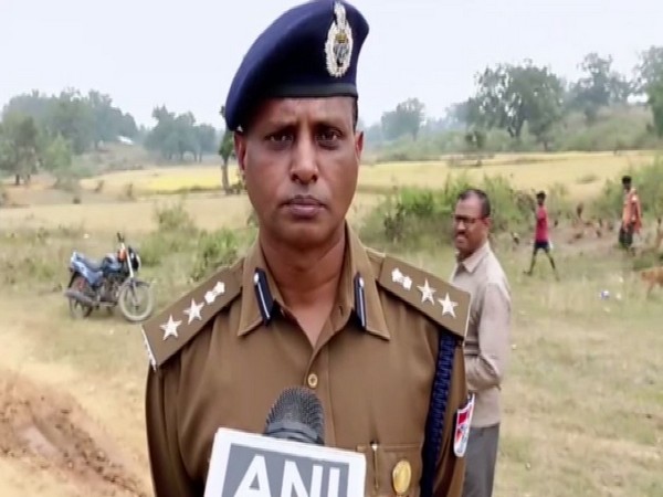 Hemant Kumar, Senior Commandant in Railway Police Force speaking to ANI (Photo/ANI)  
