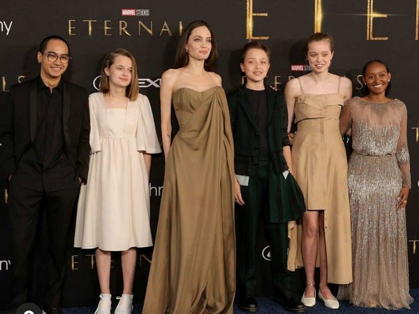 Angelina Jolie with her children (Image source: Instagram)