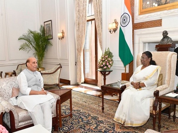 Defence Minister Rajnath Singh called on the President of India, Droupadi Murmu (Photo/ANI)