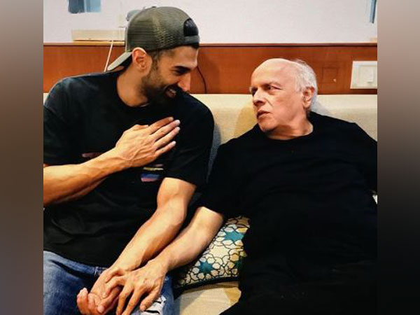 Aditya Roy kapur and Mahesh Bhatt, Picture courtesy: Instagram