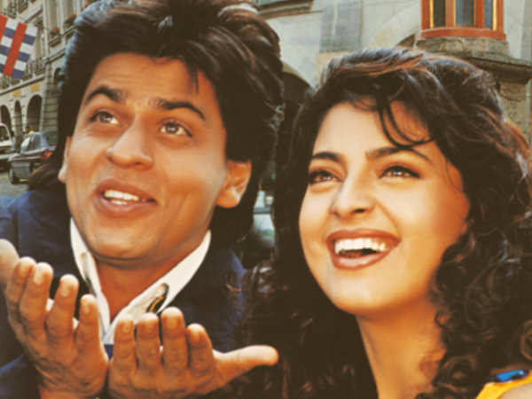 Still of Juhi Chawla and Shah Rukh Khan from Yes Boss (Image source: Twitter)