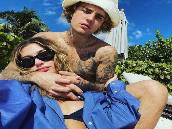 Justin Bieber with wife Hailey (Image Source: instagram)