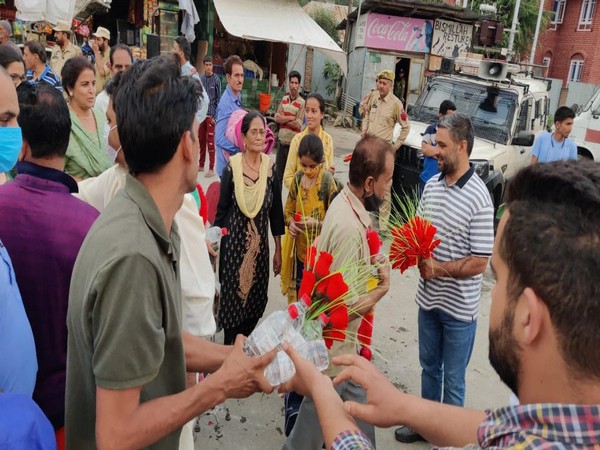 Voice for Peace and Justice welcomes pilgrims at Mata Kheer Bhawani 