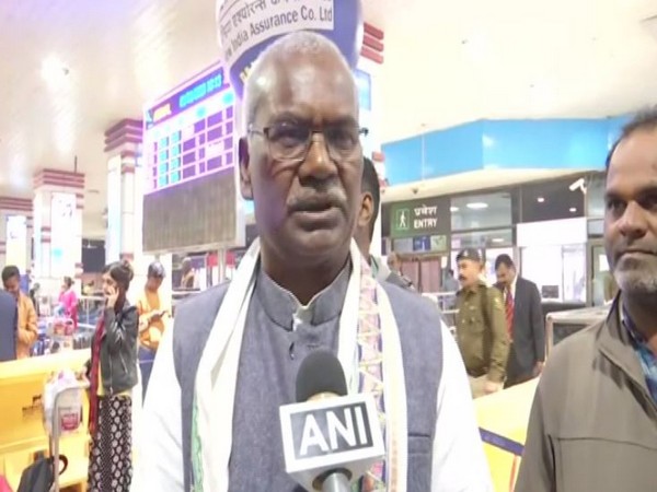 Senior BJP leader and a member of Shri Ram Janmabhoomi Teertha Kshetra Trust Kameshwar Choupal speaking to reporters in Patna. Photo/ANI