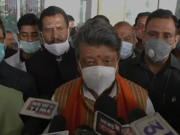 BJP leader Kailash Vijayvargiya talking to media on Monday. (Photo/ANI)