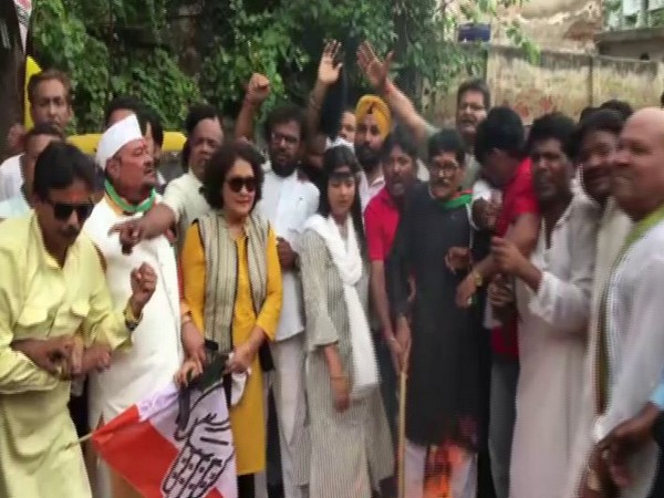 Congress workers protesting against Chief Minister Yogi Adityanath in Kanpur on Monday. Photo/ANI