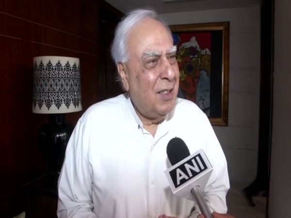 Congress leader Kapil Sibal speaks to ANI in New Delhi [Photo/ANI]