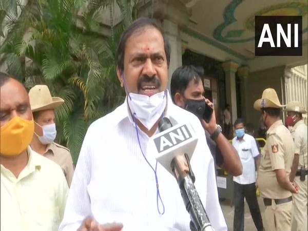 Congress MLA Srinivas Murthy (Photo: ANI)