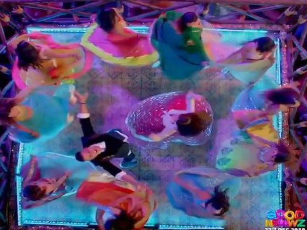 A still from the teaser of the song 'Laal Ghagra' (Image Source: Instagram)