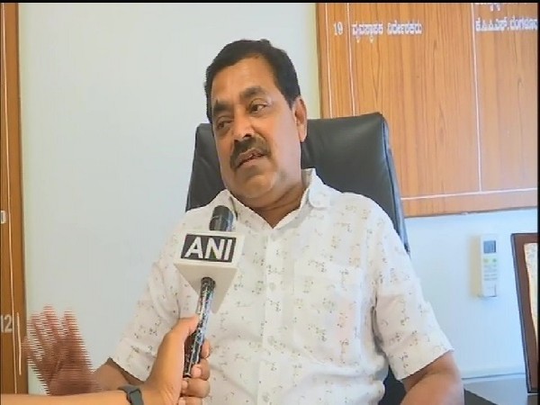President, Karnataka Cooperative Poultry Federation, DK Kantharaju speaking to ANI in Bengaluru on Wednesday. 