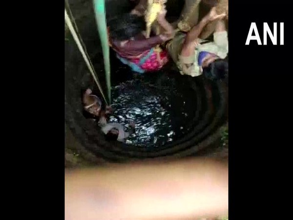 Visual from the spot of incident where the elederly woman was rescued after she fell into a well in Udupi, Karnataka. 