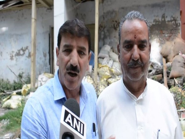 Gulam Rasool Bhat says people have been living with peace in Mattan area of Anantnag in Jammu and Kashmir. (Photo/ANI)