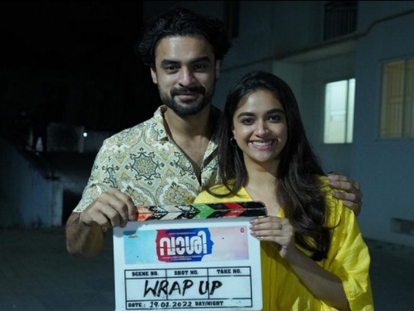 Tovino Thomas and Keerthy Suresh (Image source: Instagram)