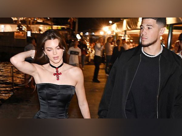 Kendall Jenner and Devin Booker (Image source: Twitter)