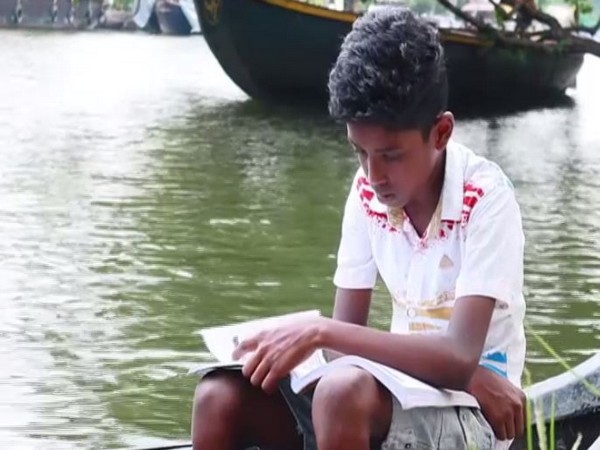 A student from Alappuzha, who has no access to online classes. (Photo/ANI)