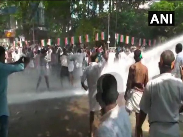 A view of anti-CAA protest in Kozhikode on Saturday. Photo/ANI
