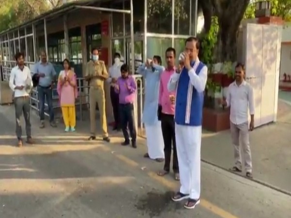 Keshav Prasad Maurya blowing conch shell. Photo credit- Twitter/Keshav Prasad Maurya