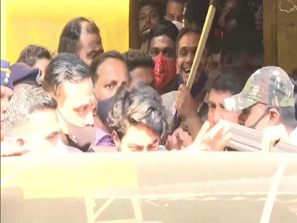 Visuals outside Arthur Road Jail. (Photo/ ANI)