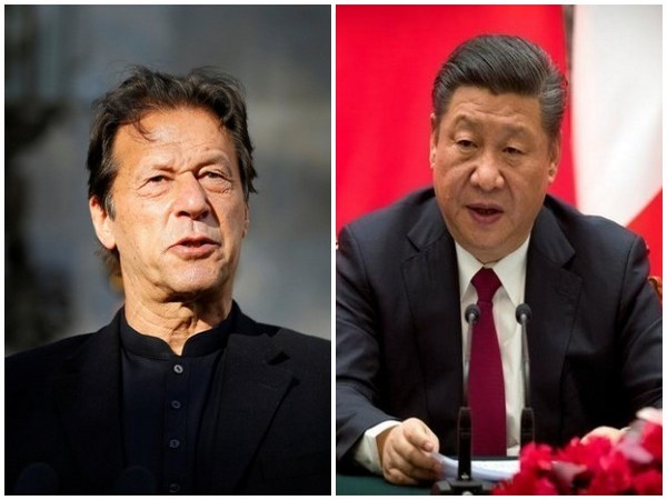 Pakistan Prime Minister Imran Khan and Chinese President Xi Jinping