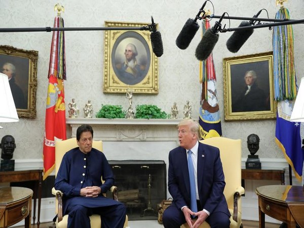 Pakistan Prime Minister Imran Khan and President Donald Trump